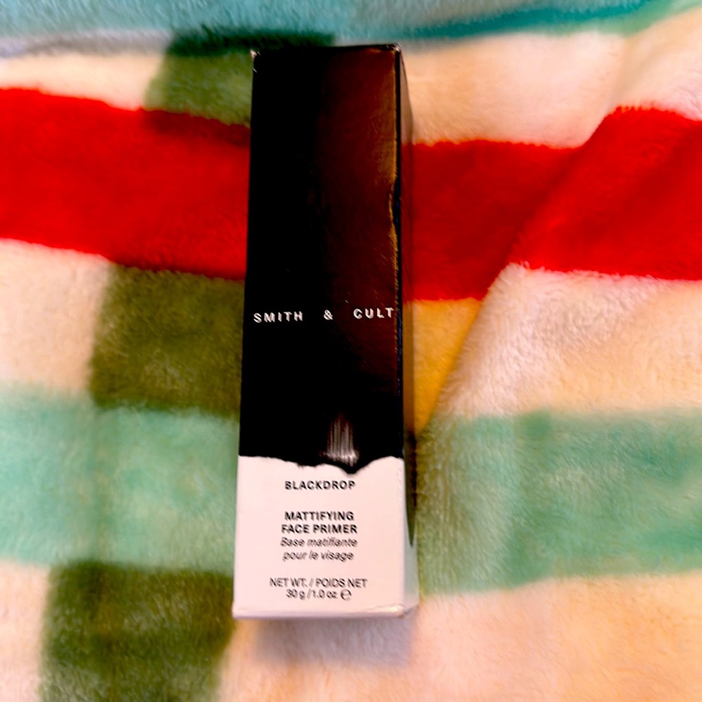 Smith & Cult Blackdrop Mattifying Face Primer - Picture 2 of 6